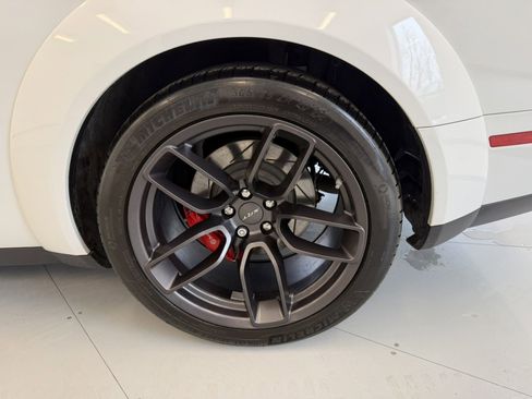 Used 2018 Dodge Challenger SRT Hellcat image 54