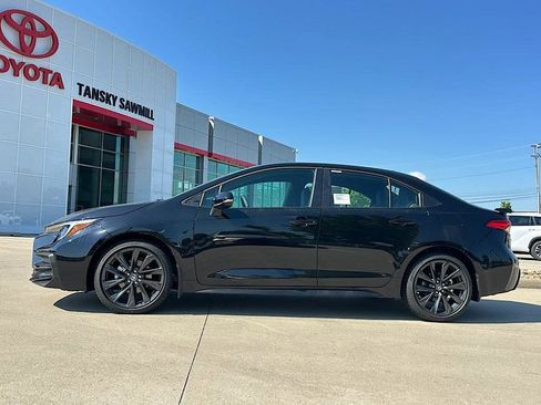 New 2026 Toyota Corolla SE FWD image 2