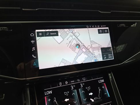 Used 2021 Audi RS Q8 w/ Carbon Optic Package AWD/4WD image 23