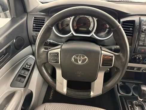 Used 2013 Toyota Tacoma PreRunner image 15