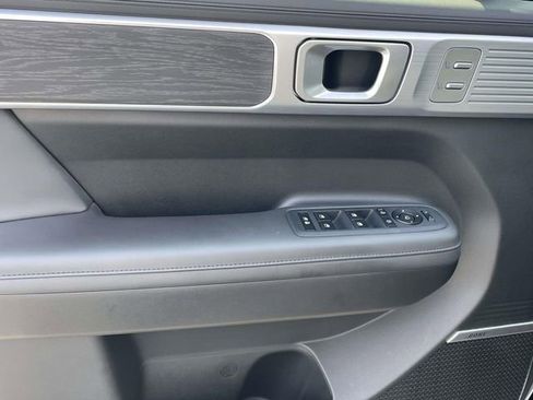 Used 2024 Hyundai Santa Fe Limited image 26