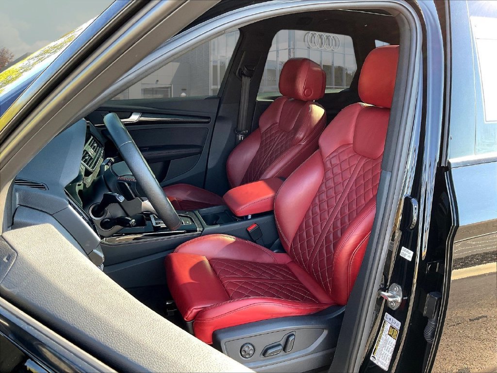 Used 2024 Audi SQ5 Premium Plus AWD/4WD image 23