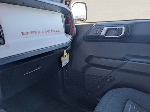 New 2026 Ford Bronco Heritage Edition AWD/4WD image 15