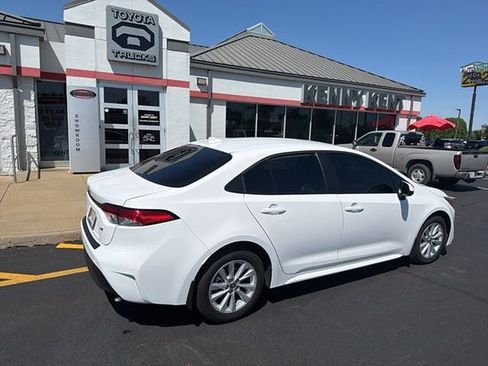 Certified 2026 Toyota Corolla LE w/ LE Premium Package image 4