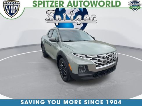 Used 2024 Hyundai Santa Cruz SEL w/ Activity Package AWD/4WD image 2