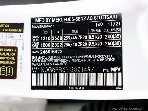 Certified 2022 Mercedes-Benz GLC 43 AMG 4MATIC image 40