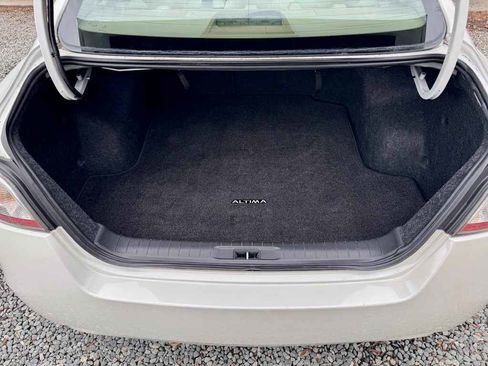 Used 2015 Nissan Altima 2.5 S w/ Power Driver Seat Package image 11