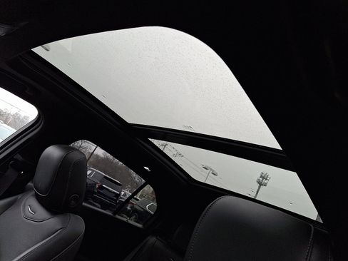 Used 2021 Cadillac XT4 Premium Luxury w/ Cold Weather Package image 14