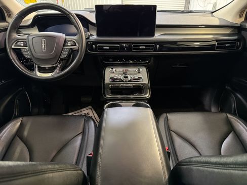 Used 2023 Lincoln Nautilus AWD w/ Premium Package image 23
