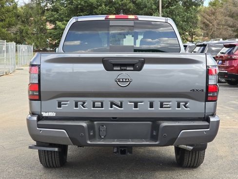 New 2026 Nissan Frontier SV w/ Tow Package image 8