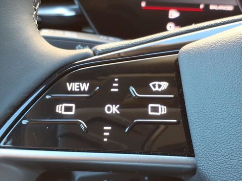 Used 2025 Audi Q5 Premium Plus AWD/4WD image 13