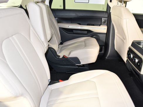 Used 2024 Ford Expedition Max Limited AWD/4WD image 49
