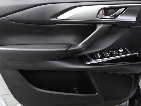 Used 2023 MAZDA CX-9 Touring image 23