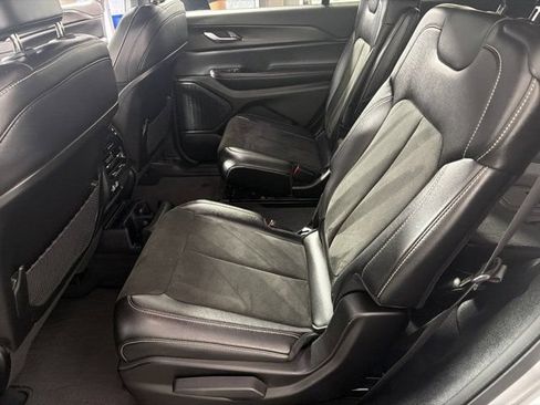 Certified 2023 Jeep Grand Cherokee L Laredo AWD/4WD image 30
