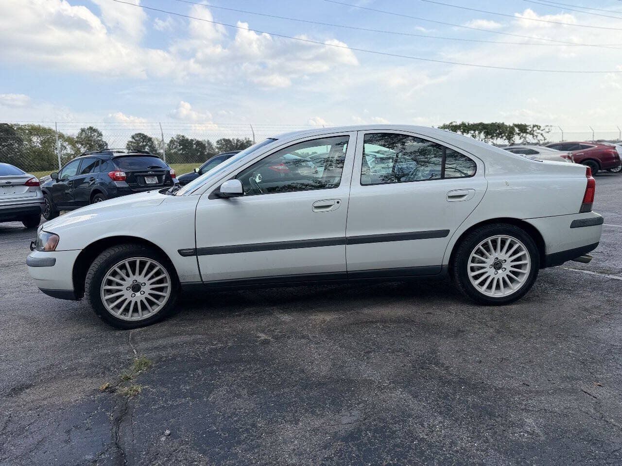 Used 2004 Volvo S60 2.5T FWD image 6