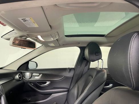 Used 2015 Mercedes-Benz C 300 4MATIC Sedan image 12