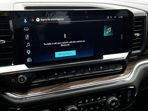 Used 2025 Chevrolet Silverado 1500 LT image 20