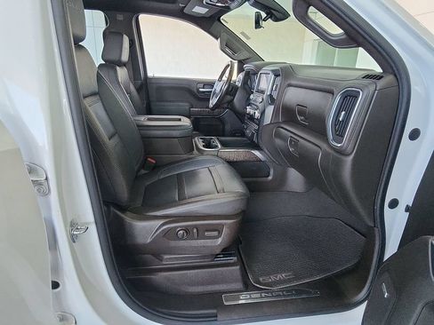 Certified 2021 GMC Sierra 1500 Denali w/ Denali Ultimate Package AWD/4WD image 29