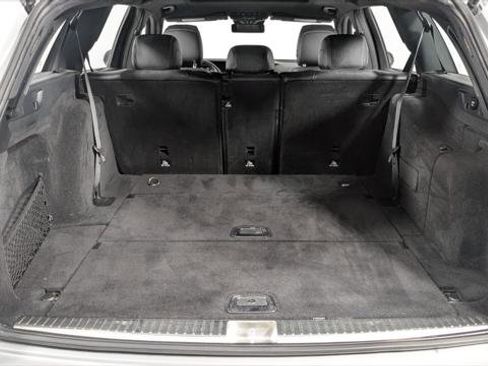 Used 2017 Mercedes-Benz E 400 4MATIC Wagon image 19