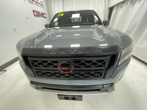Used 2024 Nissan Frontier PRO-4X w/ Off-Road Protection Package AWD/4WD image 2