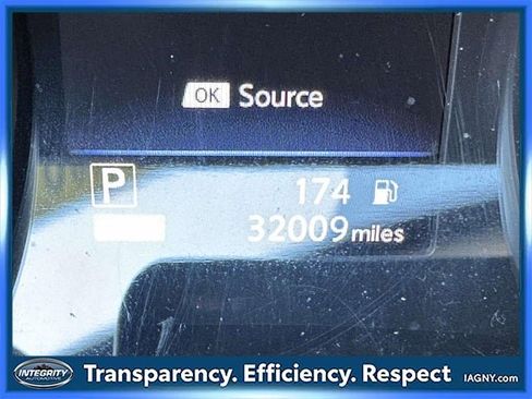 Used 2018 Nissan Rogue SV w/ Sun & Sound Touring Package image 38