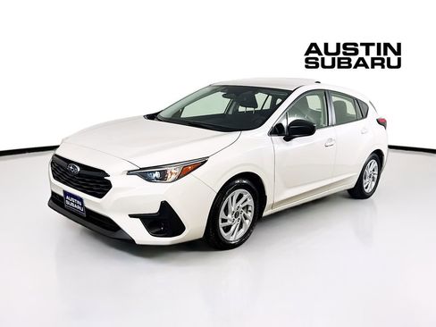 Certified 2024 Subaru Impreza 2.0i image 3