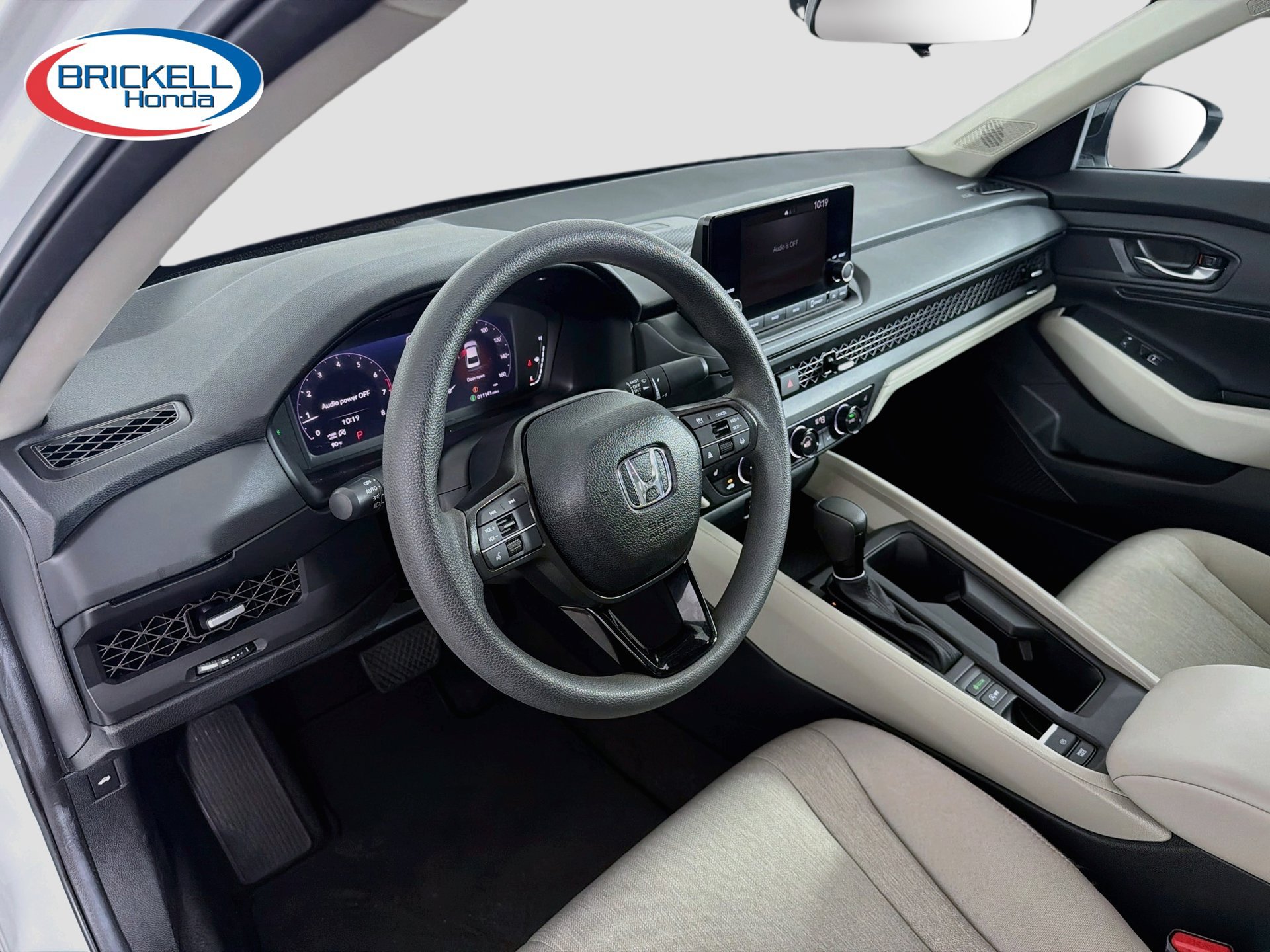 Used 2025 Honda Accord SE image 26