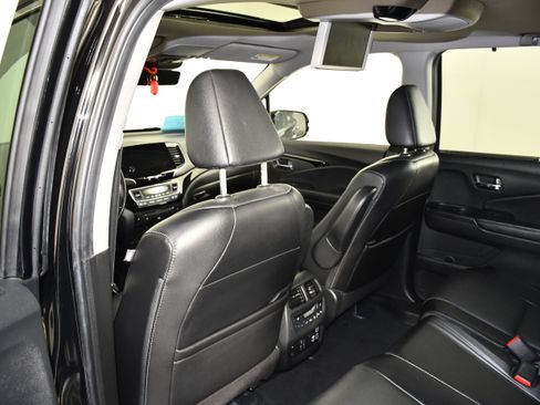 Used 2021 Honda Pilot Touring image 48