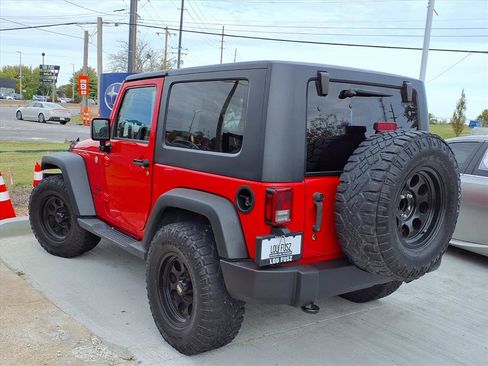 Used 2017 Jeep Wrangler Sport image 2
