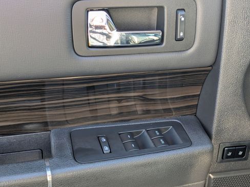 Used 2017 Ford Flex SEL w/ Equipment Group 202A image 14