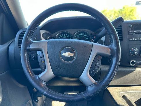 Used 2008 Chevrolet Silverado 1500 LT w/ Suspension Package, Off-Road AWD/4WD image 20