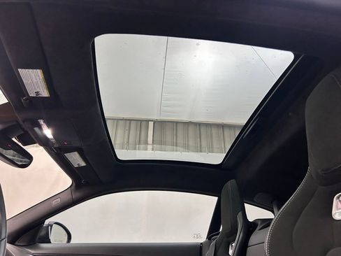 Used 2018 Jaguar F-TYPE R AWD/4WD image 21