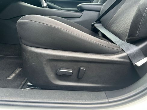 Used 2025 Nissan Altima 2.5 SV image 22