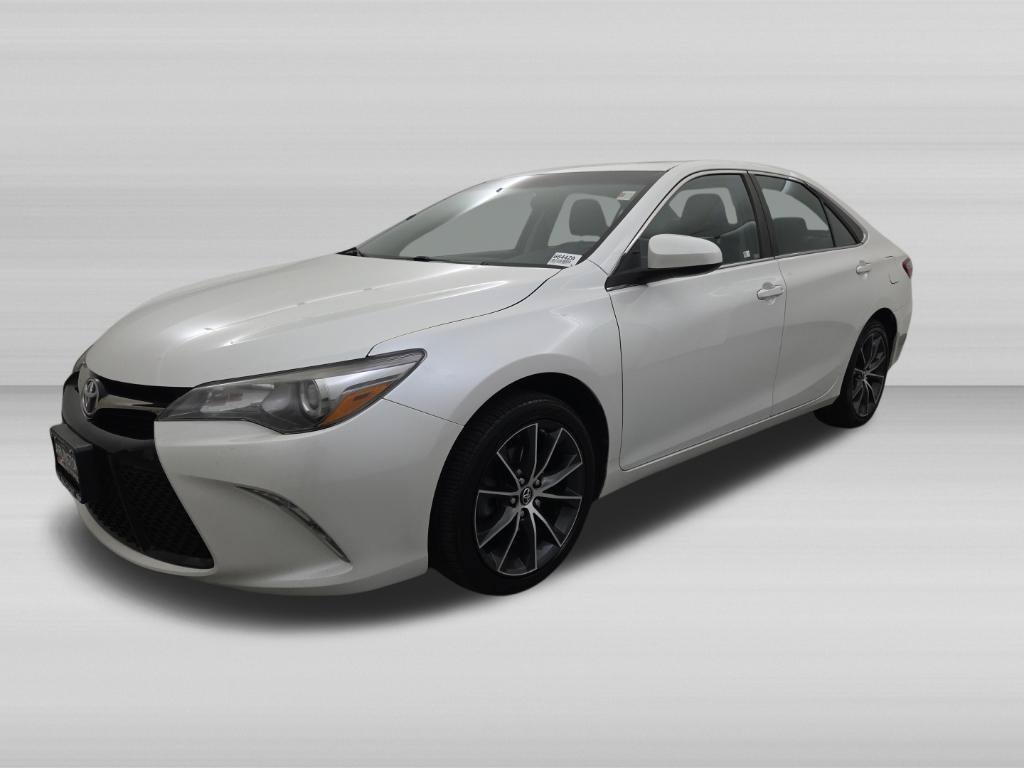 Used 2016 Toyota Camry SE FWD image 8