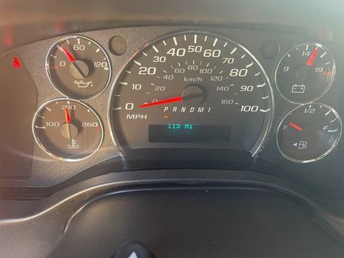 New 2025 Chevrolet Express 2500 w/ Driver Convenience Package RWD image 16