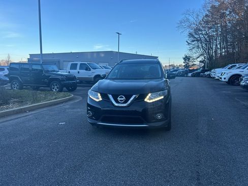 Used 2015 Nissan Rogue SL w/ SL Premium Package image 8