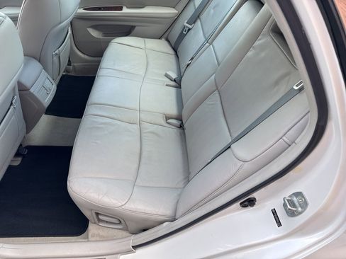 Used 2011 Toyota Avalon image 21