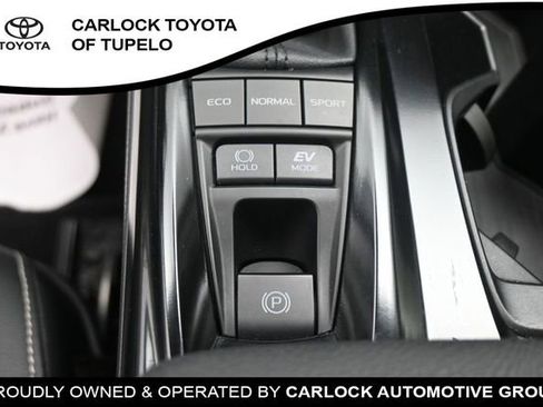 Used 2025 Toyota Camry SE w/ Multimedia Upgrade Package FWD image 16
