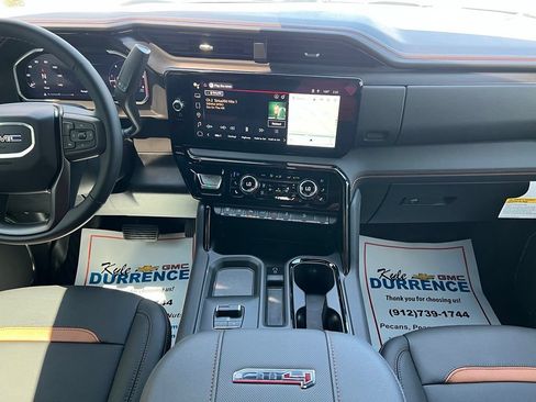 New 2026 GMC Sierra 2500 AT4 w/ AT4 Premium Plus Package AWD/4WD image 18