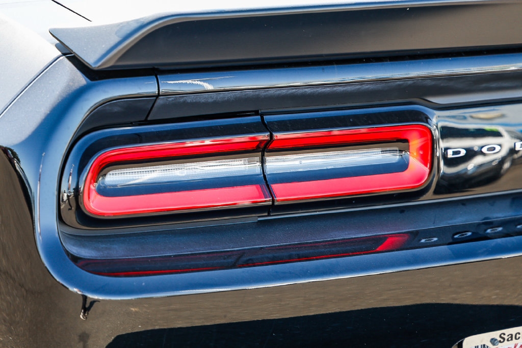 Used 2023 Dodge Challenger R/T Scat Pack RWD image 8