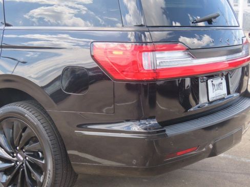 Used 2020 Lincoln Navigator Black Label AWD/4WD image 14