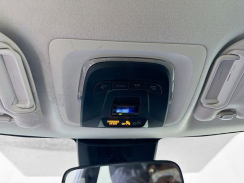 Certified 2025 Toyota Corolla LE FWD image 18