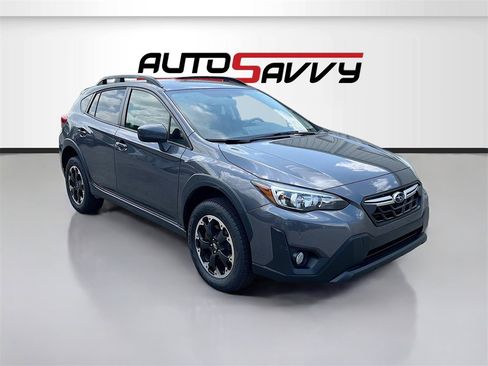 Used 2022 Subaru Crosstrek 2.0i Premium image 1