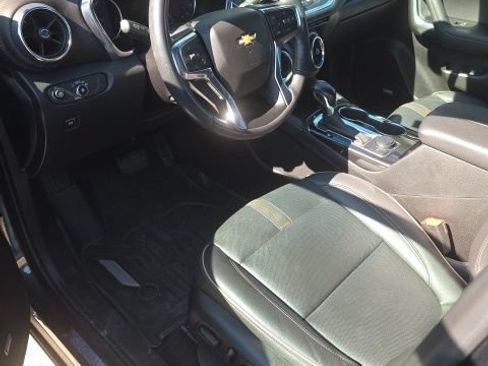 Used 2020 Chevrolet Blazer Premier w/ LPO, Floor Liner Package AWD/4WD image 5
