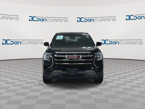 Used 2025 GMC Terrain Elevation AWD/4WD image 3