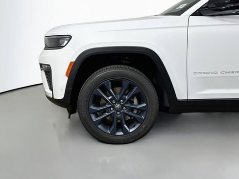 New 2026 Jeep Grand Cherokee L Limited AWD/4WD image 33