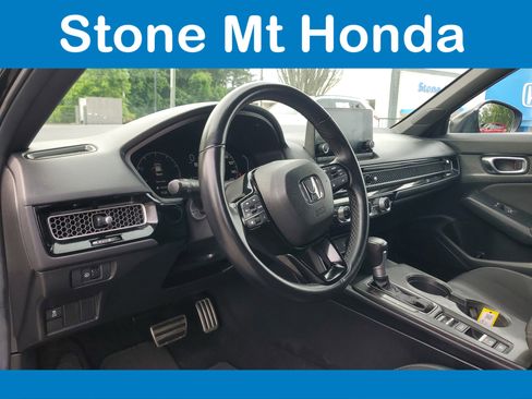 Used 2025 Honda Civic Sport image 17