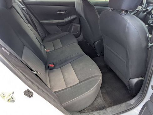 Used 2020 Nissan Sentra SV FWD image 28