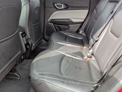 Used 2025 Jeep Compass Limited AWD/4WD image 25