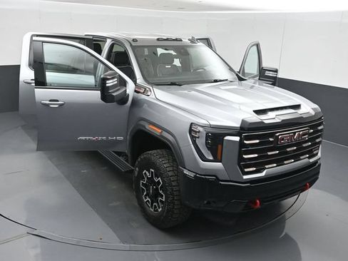 Used 2025 GMC Sierra 2500 AT4X AWD/4WD image 51